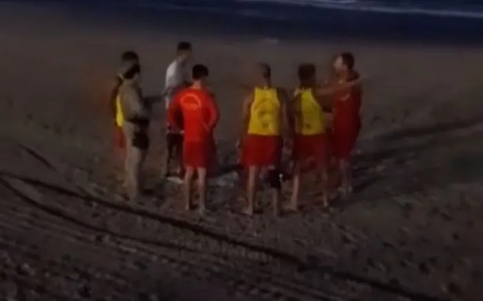 Corpo de homem só de cueca é encontrado na praia de Navegantes