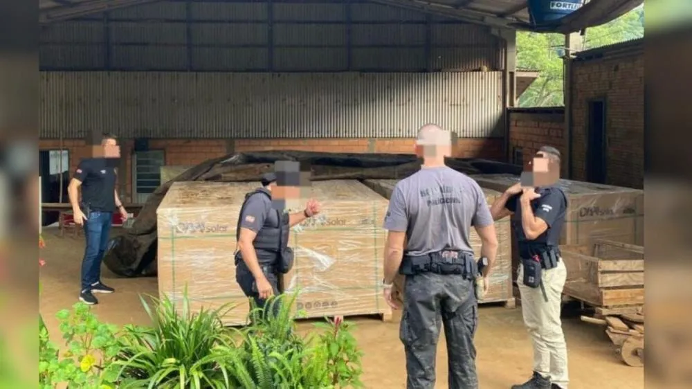 Golpista é preso em Navegantes após colocar fogo em morador de rua dentro caminhonete e amputar o próprio dedo e forjar sequestro
