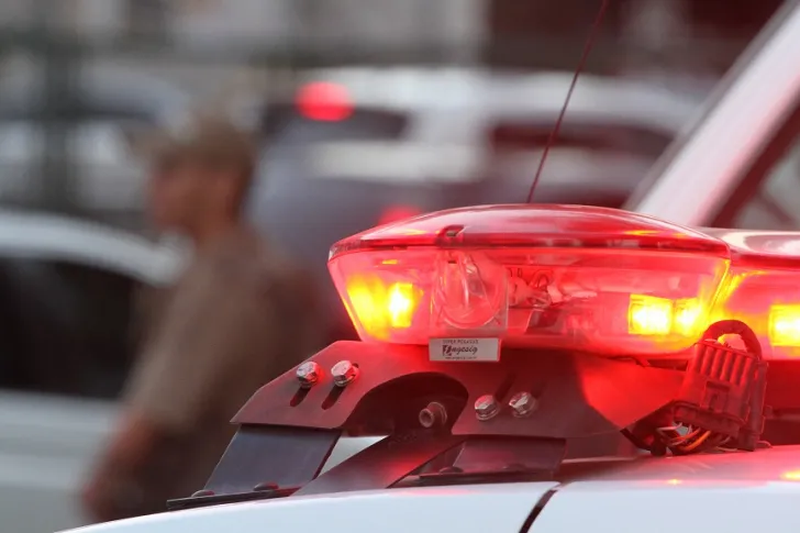 Briga em bar deixa criança ferida e segurança com orelha mordida em Gaspar