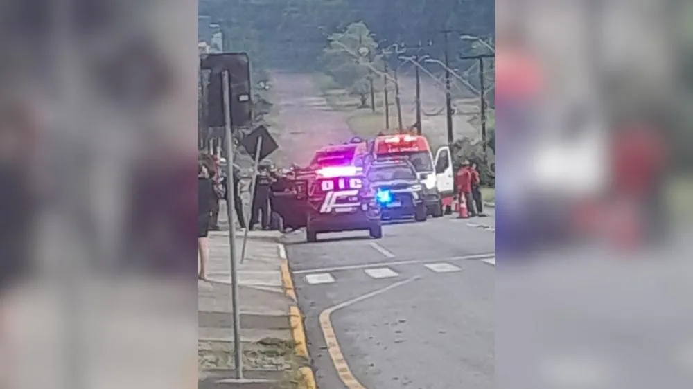 Bandido saca arma contra policiais e acaba morto durante em Joinville