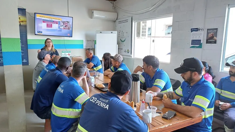 Diálogos Diários de Segurança: reforçando a cultura de segurança na Águas de Penha em outras unidades