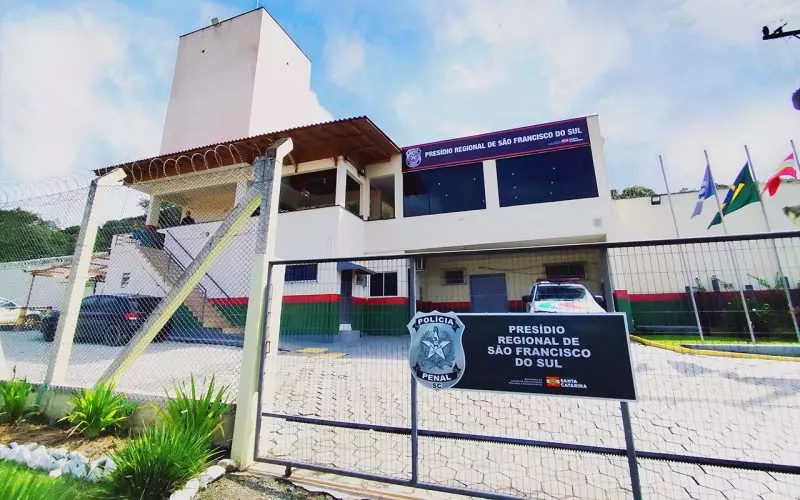 Preso por roubo foge de presídio em São Francisco do Sul e corregedoria investiga circunstâncias da fuga