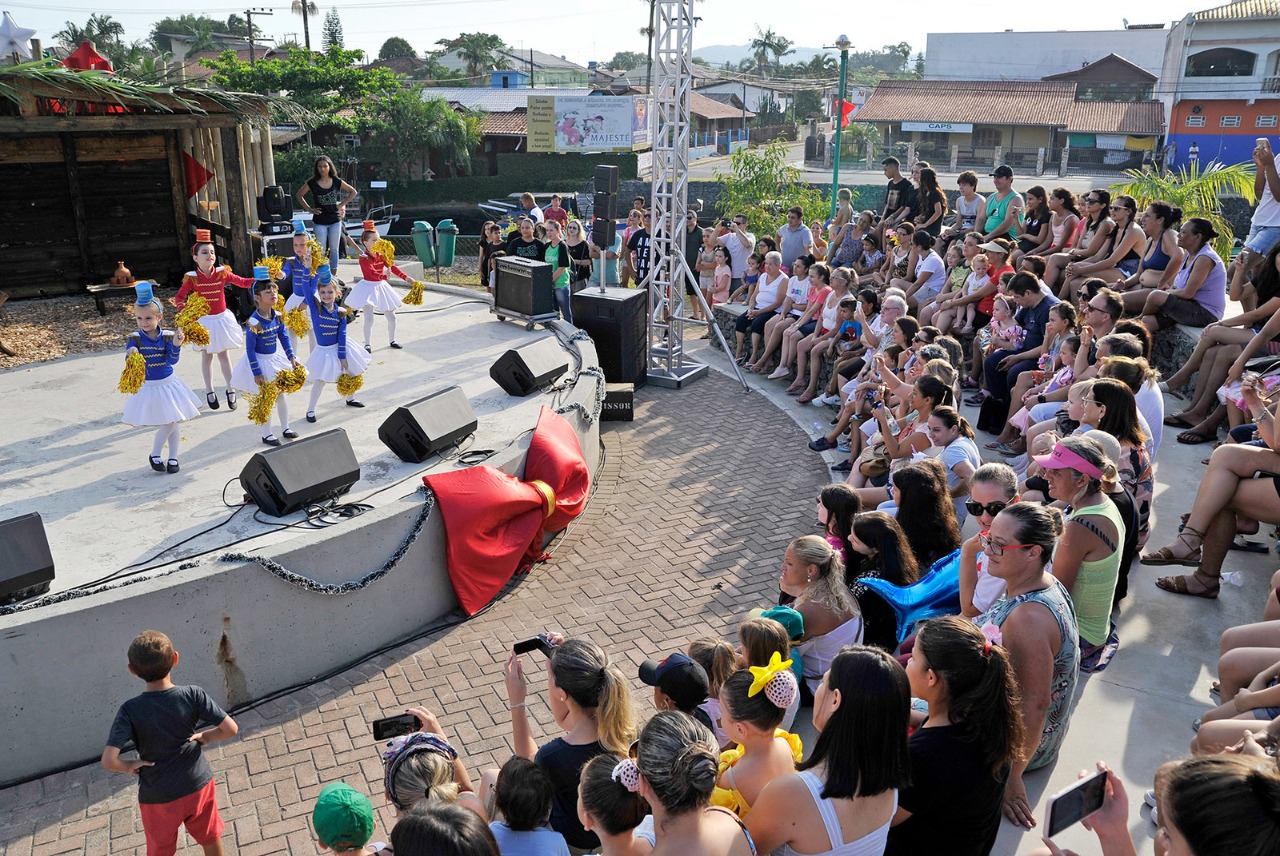 Balneário Piçarras comemora aniversário com diversos eventos neste final de semana