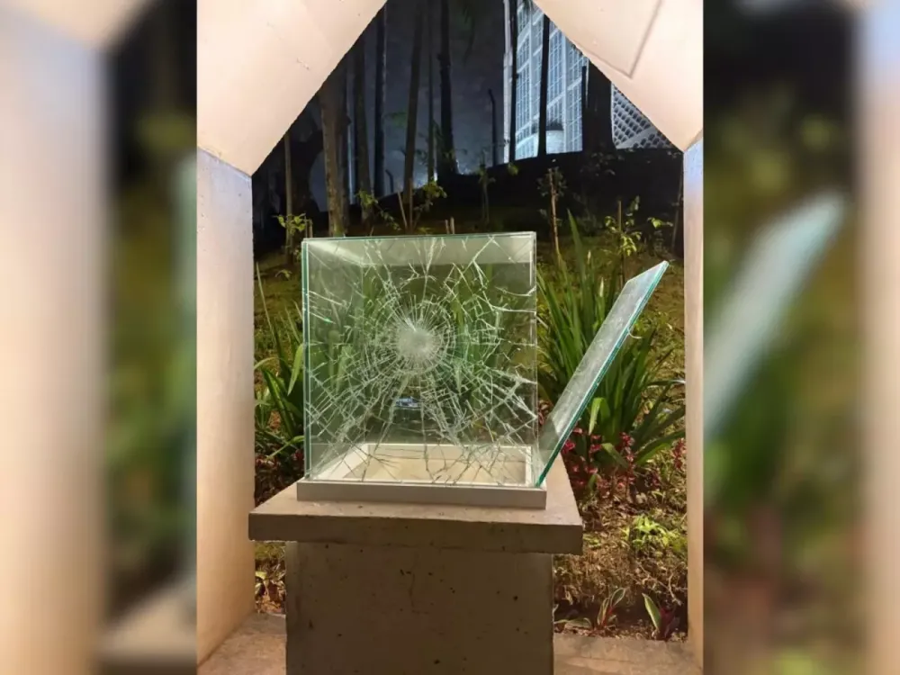 Morador de rua furta imagem de Nossa Senhora Aparecida em Brusque