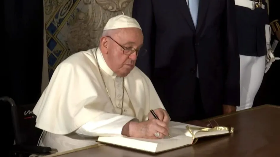 Vaticano divulga data e horário do funeral do Papa Francisco