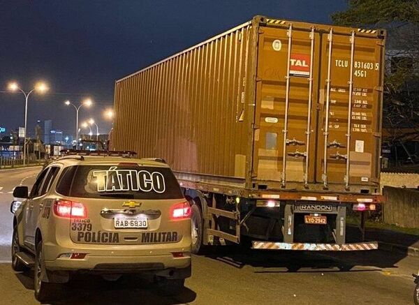 Três homens são presos em Navegantes com 250 quilos de cocaína