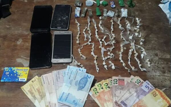 Barra Velha: Cinco homens são presos por tráfico de drogas