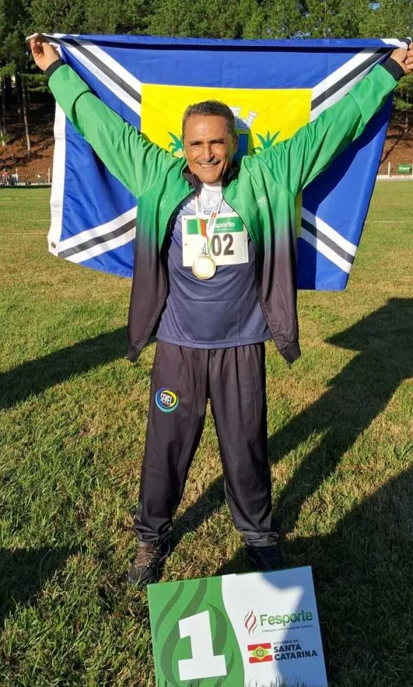 Atleta de Balneário Piçarras conquista duas medalhas de ouro no JASTI