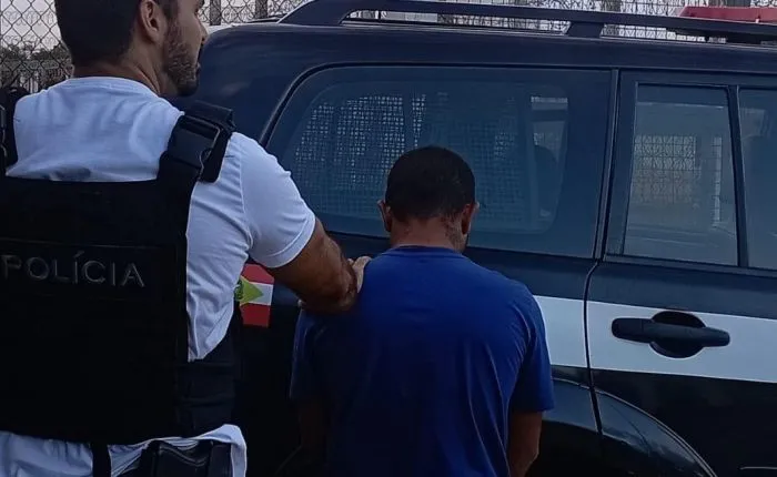 Líderes de facção criminosa que mandaram matar rival são presos em Navegantes