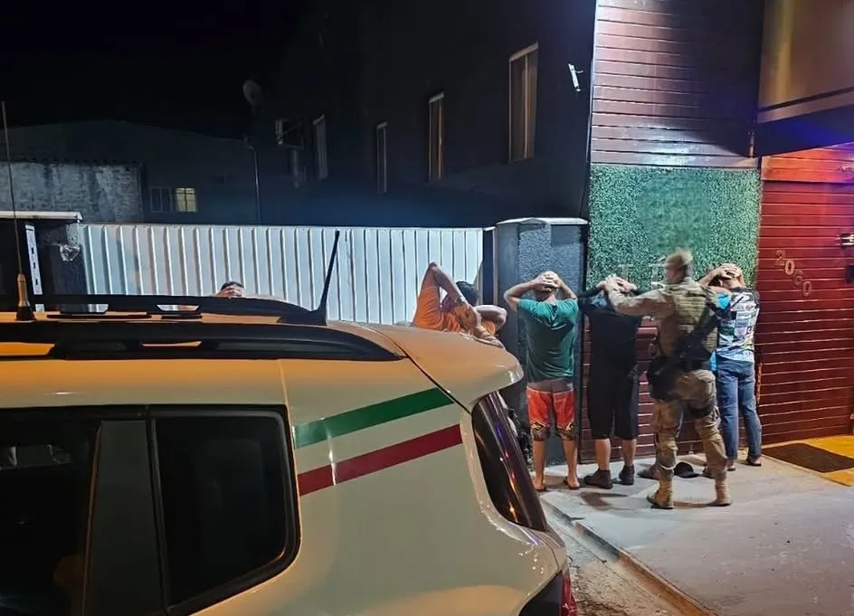 Duas mulheres são presas em Barra Velha por tráfico de drogas 