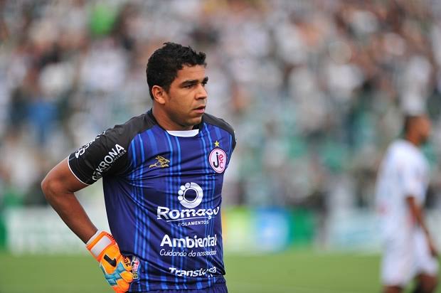 JOINVILLE ANUNCIA O RETORNO DO GOLEIRO IVAN