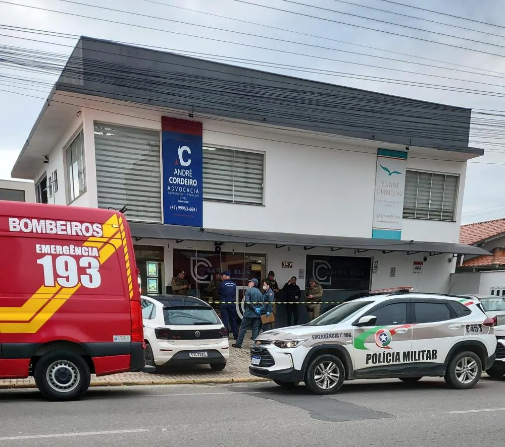 Corretores de imóveis são mortos a tiros no Centro de Balneário Piçarras 