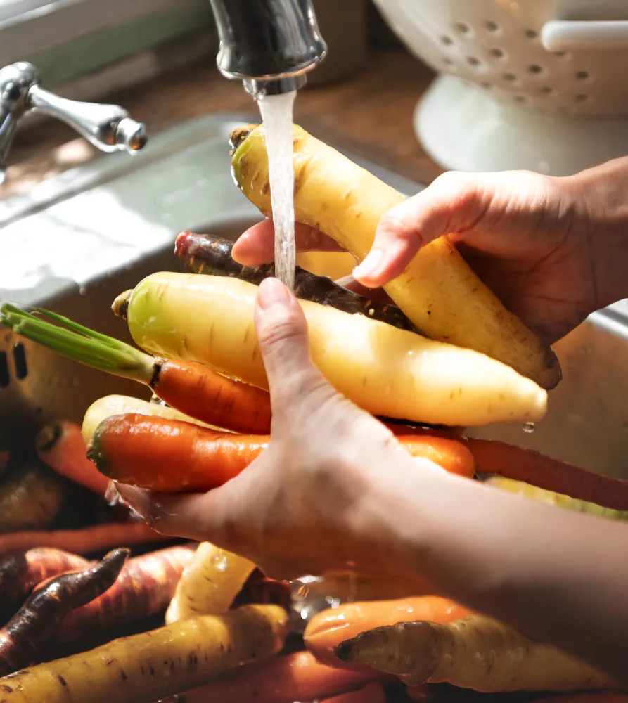 Águas de Penha recomenda utilizar água tratada no preparo dos alimentos