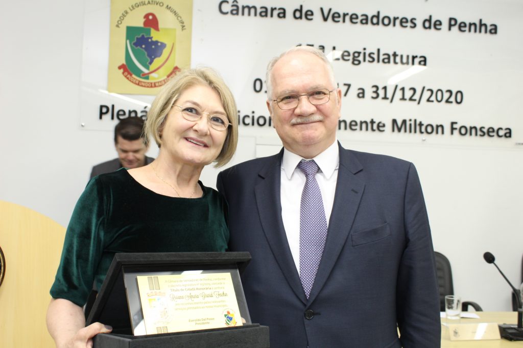 DESEMBARGADORA ROSANA FACHIN RECEBE O TÍTULO DE CIDADÃ HONORÁRIA DE PENHA