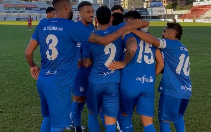 Barra vence o São Luiz e amplia vantagem na liderança na Série D