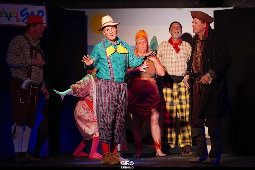 Fim de semana terá apresentações gratuitas de teatro no Centro Cultural Luiz Telles em Balneário Piçarras