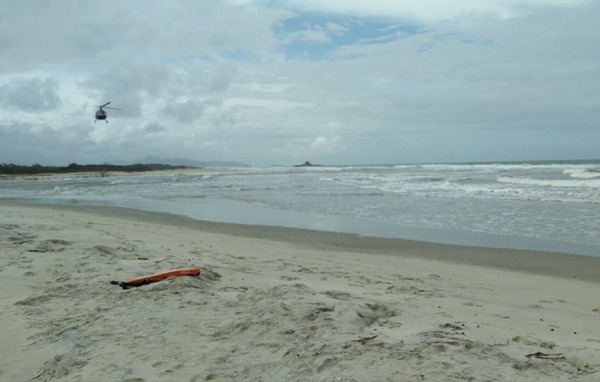 Jovem de 17 anos desaparece ao entrar no mar na Barra do Saí-Mirim em Itapoá