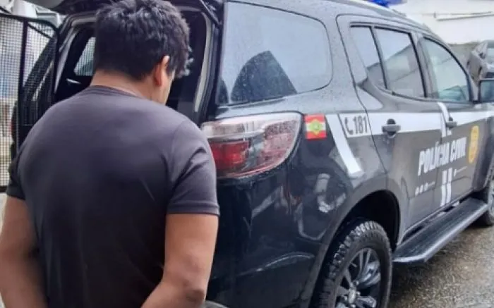 Assaltante condenado a 16 anos de prisão é preso em Navegantes