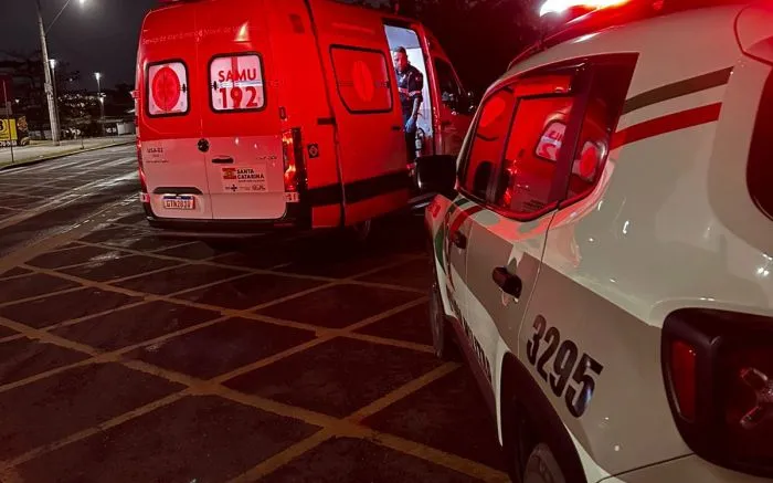 Morador de rua é encontrado com corpo em chamas debaixo de ponte em Itajaí