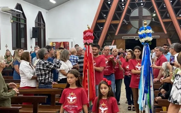 Festa do Divino Espírito Santo de Barra Velha é declarada como Patrimônio Imaterial da cidade