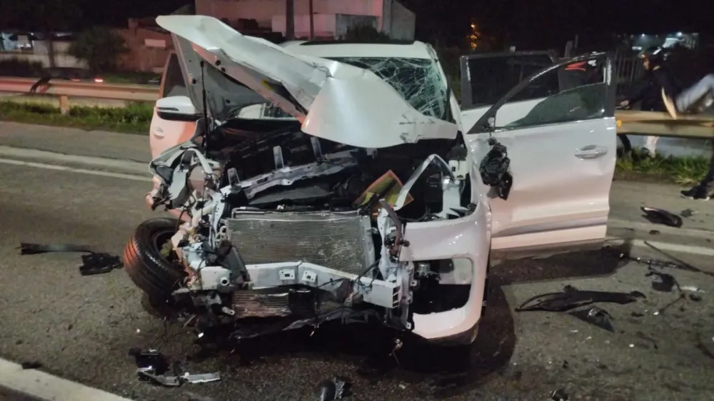 Acidente na BR-101 em Barra Velha deixa quatro pessoas feridas