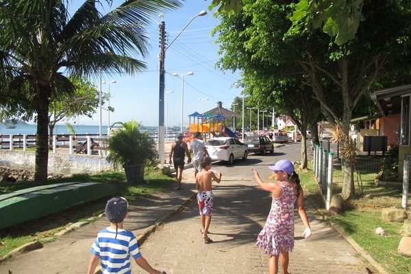 Penha: Avenida da Praia do Trapiche em Armação será fechada para fluxo de veículos no feriadão