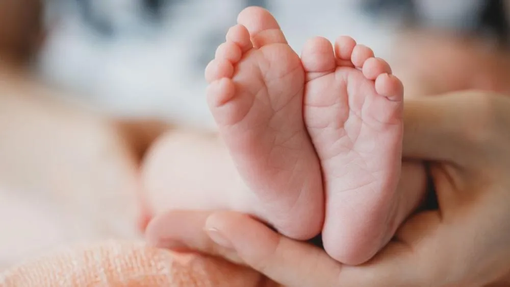 Casal acorda e se depara com bebê de 8 meses morta em Joinville