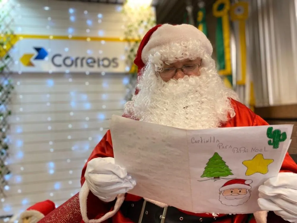 Adoção de cartinhas nos Correios em SC segue até 5 de dezembro