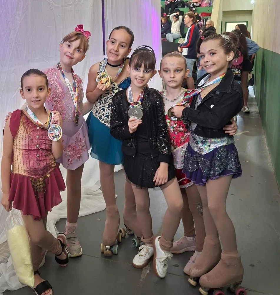 Atletas de Penha conquistam medalhas no Campeonato Sul-Americano Conesul de Patinação Artística