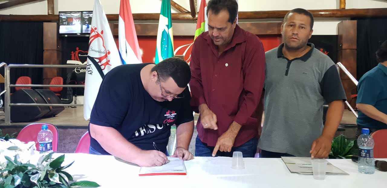 PENHA: PASTOR NEREU CALDEIRA FILHO ASSUME A SECRETARIA MUNICIPAL DE ASSISTÊNCIA SOCIAL