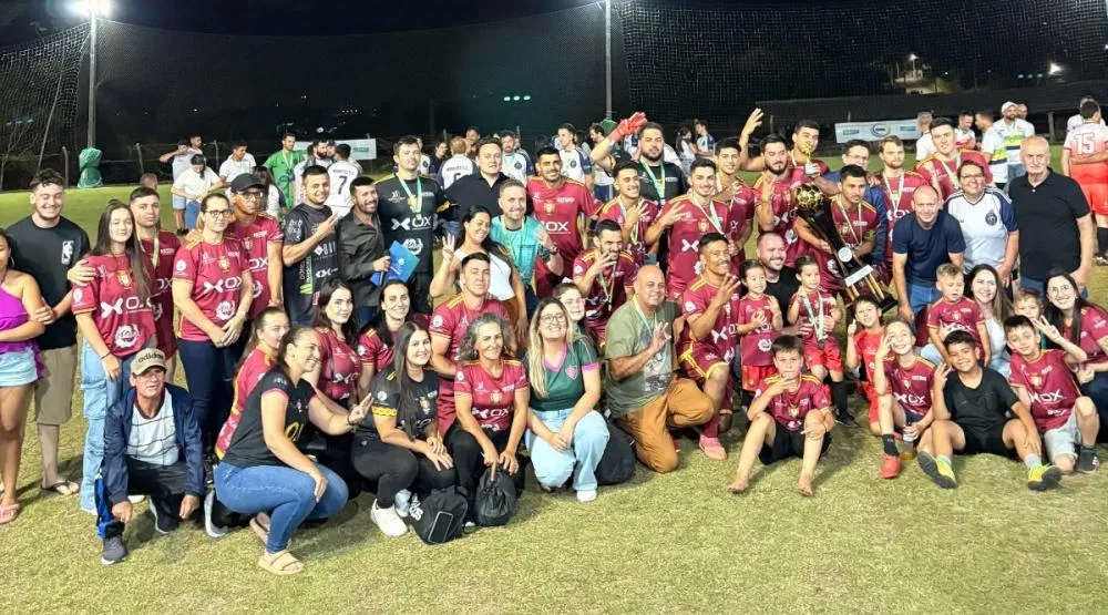 Real Charme é campeão no Livre e Sport Senna no Veteranos