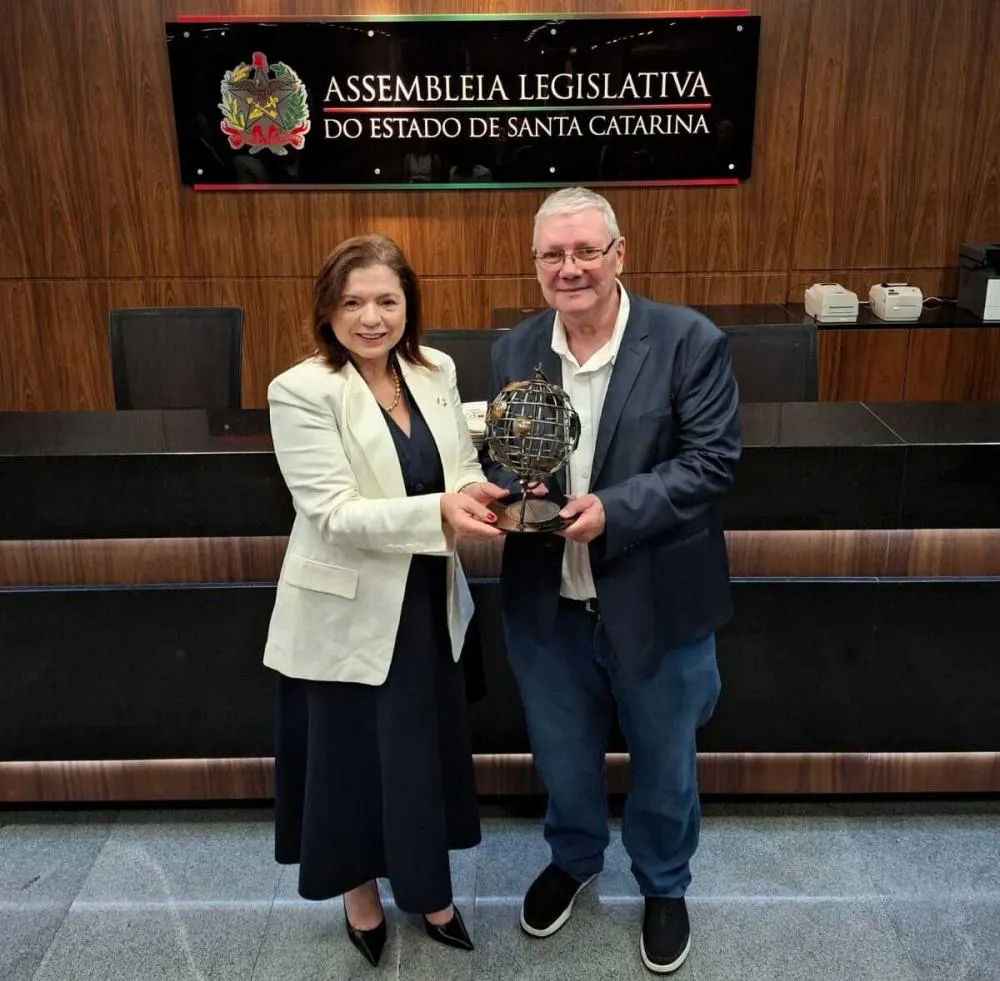 Águas de Penha é premiada com Troféu Responsabilidade Social da ALESC