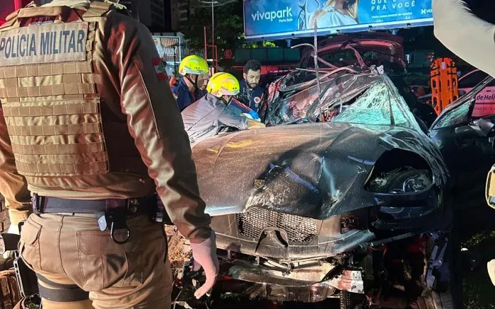 Motorista de Porsche que causou acidente e morte da amiga em Balneário Camboriú é solta 