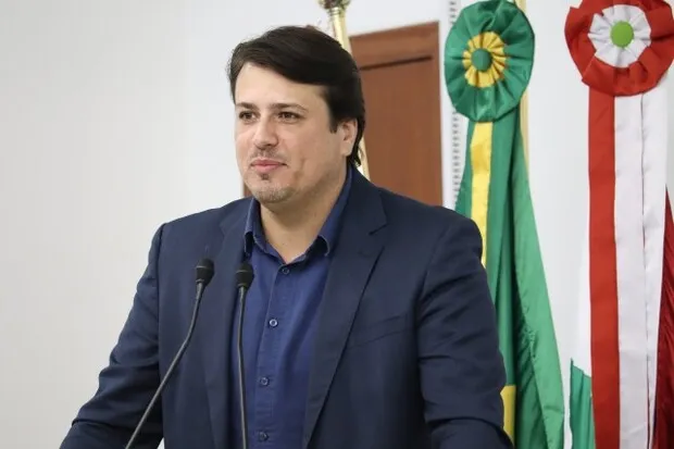 TCE/SC recomenda rejeição das contas de 2024 do ex-prefeito Aquiles da Costa 