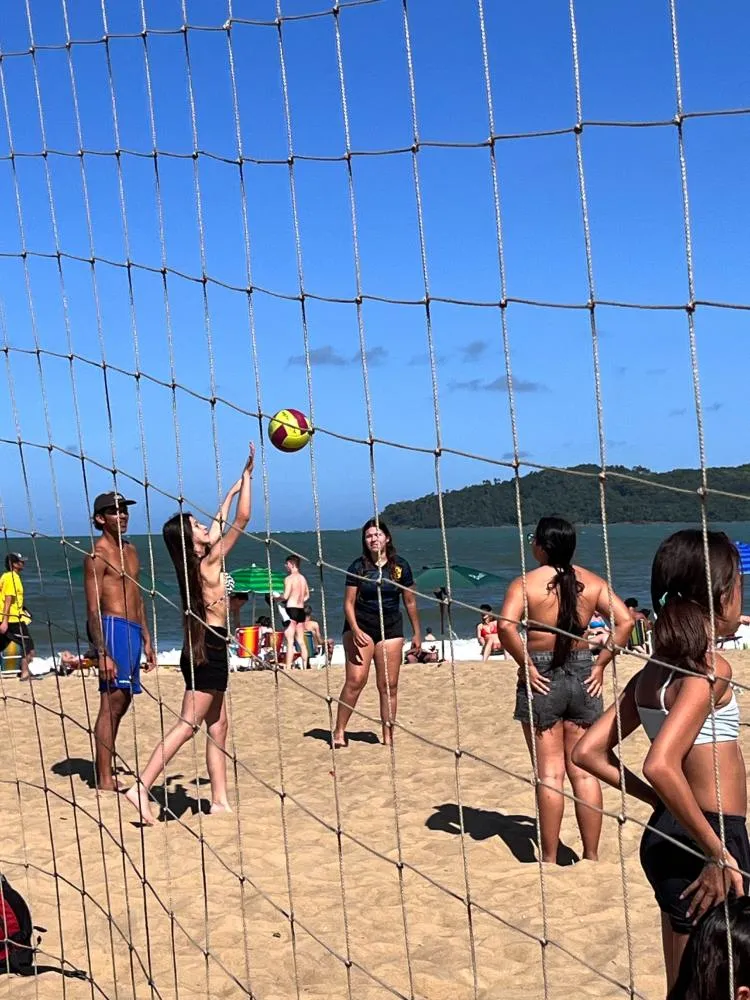 Esporte Verão começa em Balneário Piçarras com grande participação do público