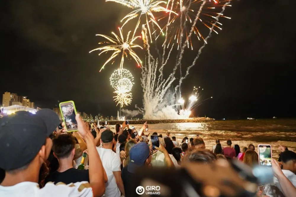 Réveillon em Balneário Piçarras terá 15 minutos de show pirotécnico