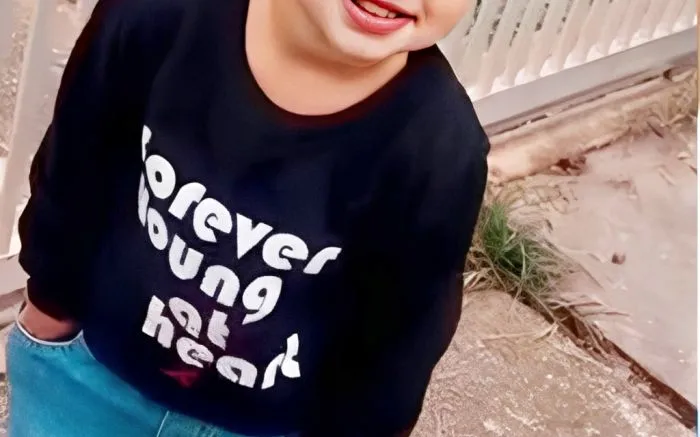 Família de Balneário Piçarras pede apoio para menina que levou choque em máquina de lavar