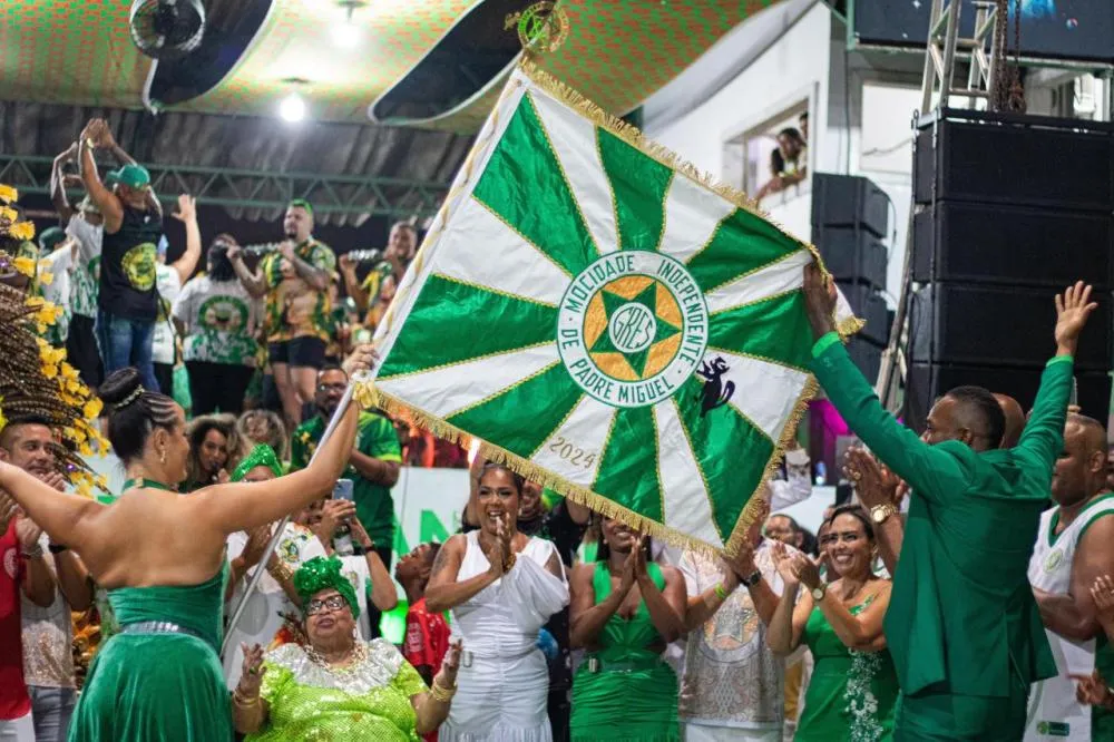 Mocidade Independente de Padre Miguel fará participação especial no Carnaval de Itajaí