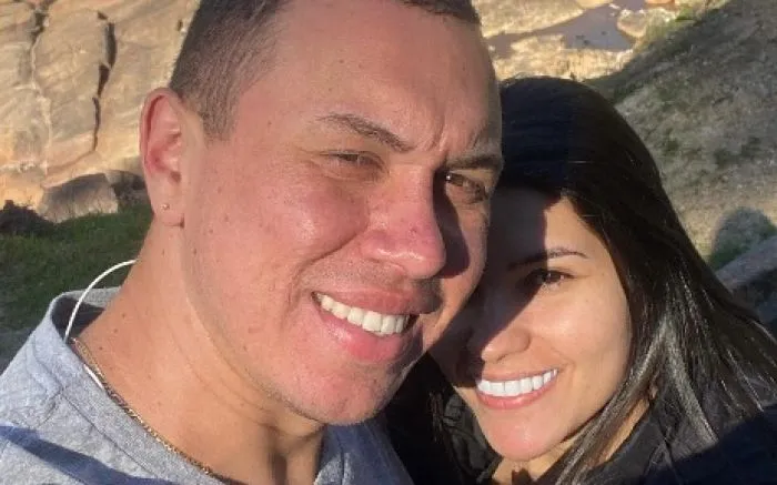Casal morre em acidente de moto na BR-101 em Itapema 