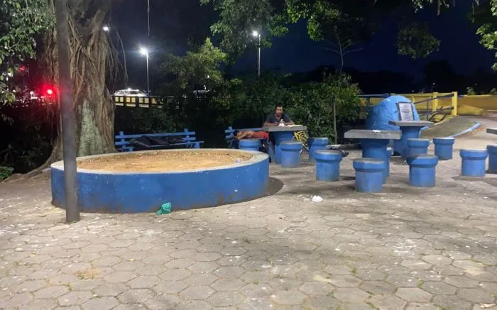 Travesti moradora de rua mata homem esfaqueado em Itajaí