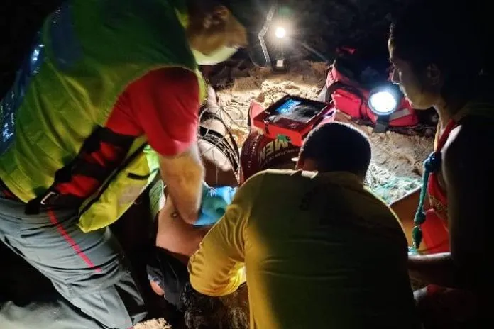 Homem morre afogado na praia de Armação em Penha