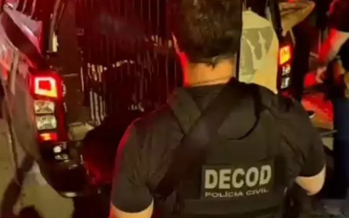 Traficantes são presos após mandar drogas pelos Correios 