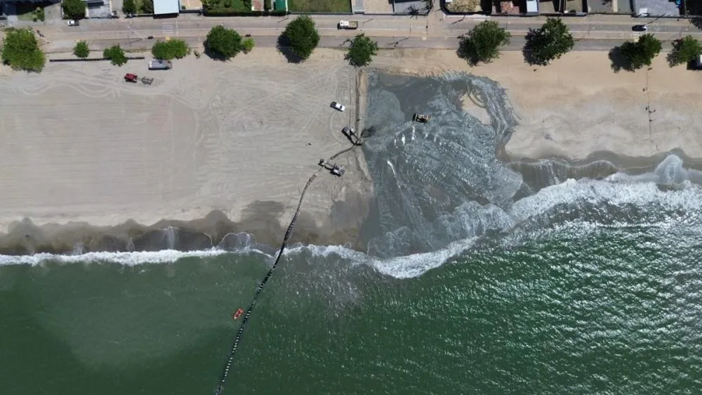 Megaobra de alargamento da praia Central de Balneário Piçarras chega a quase 70%