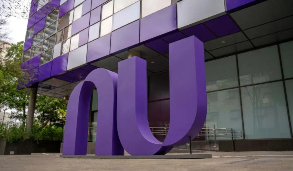 Nubank encerra contas e clientes ficam sem acesso ao próprio dinheiro