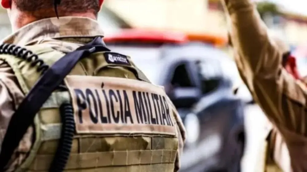 Suspeito de sequestro e roubo é morto em confronto com a PM em Barra Velha