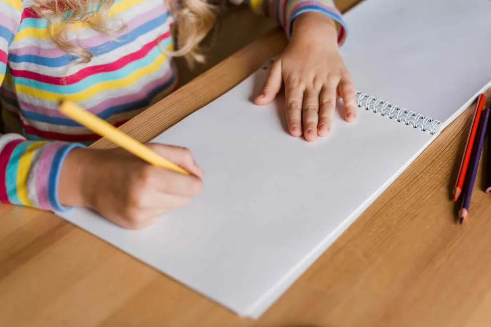 Acesso ao saneamento básico contribui para a permanência de estudantes na escola