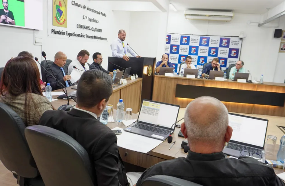 Presidente da Câmara de Vereadores de Penha determina que vice-presidente instaure Comissão de Ética