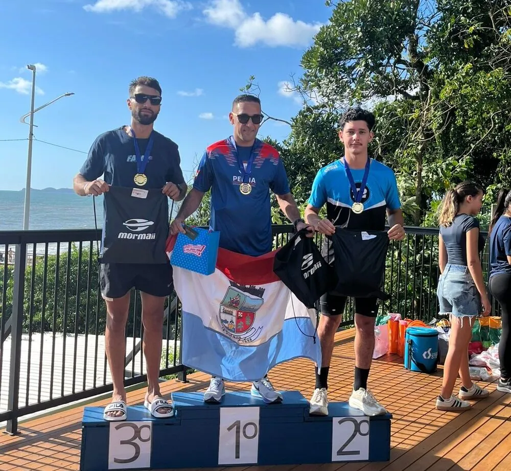 Atleta penhense Cristiano José Alexandrina vence a 2ª Theorema Run em Balneário Piçarras