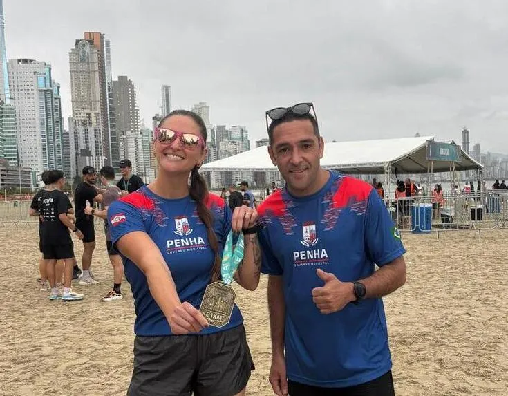Dupla penhense fica no TOP 15 na Meia Maratona de Balneário Camboriú