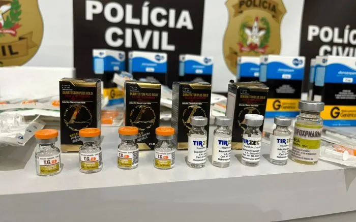 Trio é preso por vender Mounjaro e anabolizantes de forma ilegal em Gaspar e região 